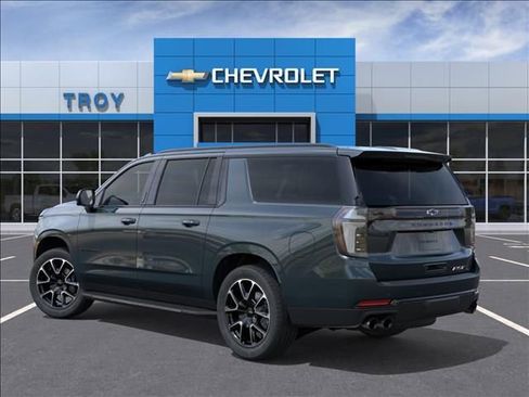 New 2026 Chevrolet Suburban RST AWD/4WD image 3
