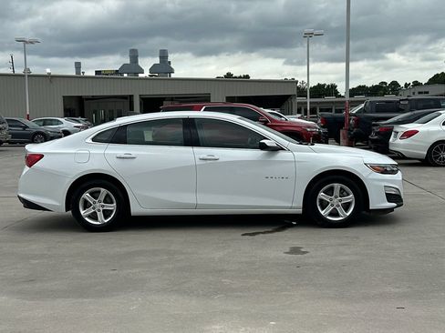 Used 2022 Chevrolet Malibu LS w/ Driver Confidence Package II FWD image 7