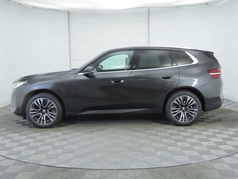 Used 2025 BMW X3 xDrive30i w/ Premium Package image 8