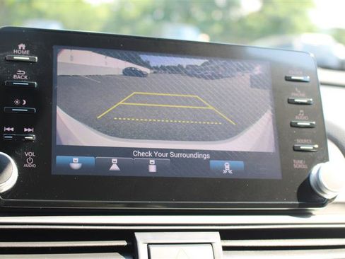 Used 2022 Honda Accord EX-L image 17