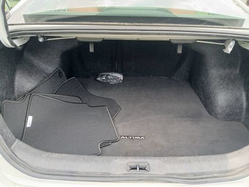 Used 2023 Nissan Altima 2.5 SV FWD image 38