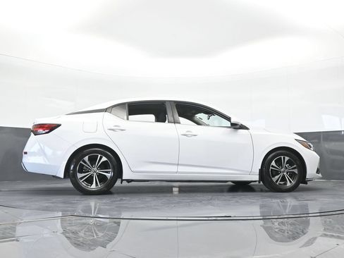 Used 2021 Nissan Sentra SV FWD image 58