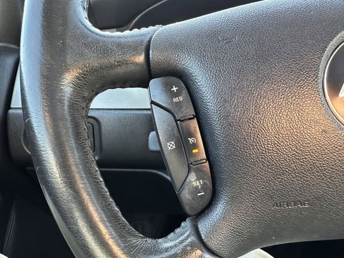 Used 2006 Chevrolet Monte Carlo LT w/ Preferred Equipment Group image 9