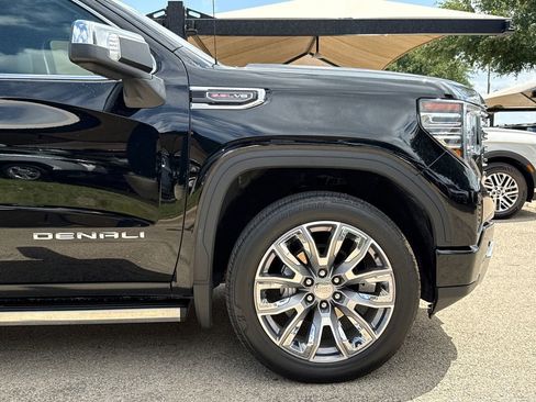 Used 2024 GMC Sierra 1500 Denali w/ Denali Reserve Package AWD/4WD image 5