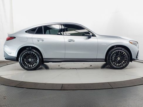 Certified 2025 Mercedes-Benz GLC 300 4MATIC image 36