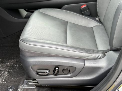 Used 2024 Lexus RZ 450e Premium image 24