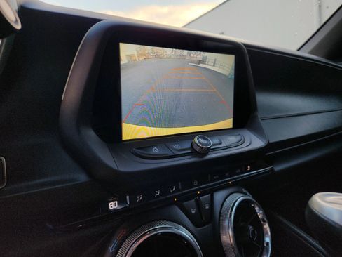 Used 2016 Chevrolet Camaro SS image 13