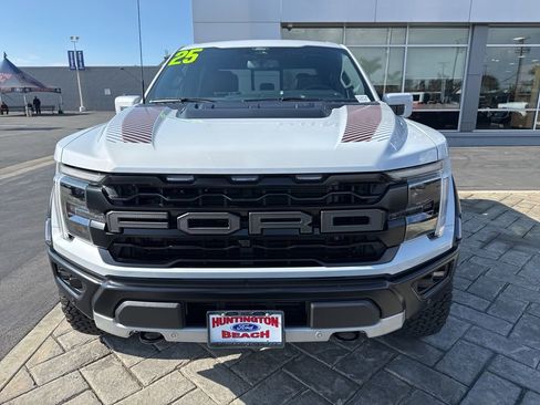 Used 2025 Ford F150 Raptor AWD/4WD image 35