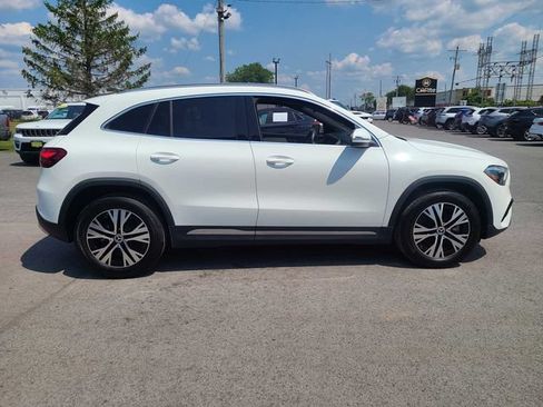 Used 2025 Mercedes-Benz GLA 250 4MATIC image 5