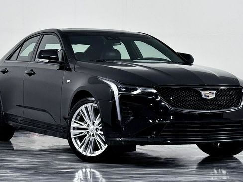Used 2020 Cadillac CT4 Premium Luxury AWD/4WD image 2