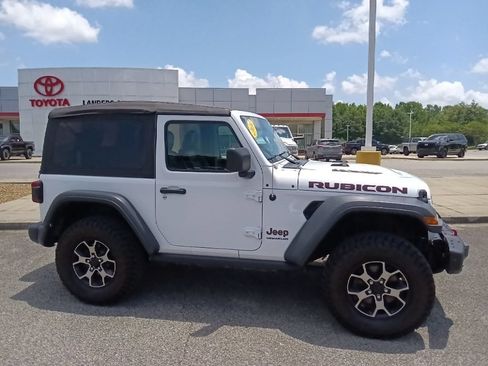 Used 2019 Jeep Wrangler Rubicon AWD/4WD image 2