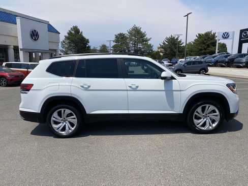Certified 2023 Volkswagen Atlas SE w/ Panoramic Sunroof Package FWD image 57
