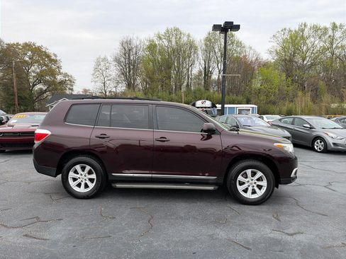 Used 2012 Toyota Highlander FWD 4dr I4 (Natl) image 7