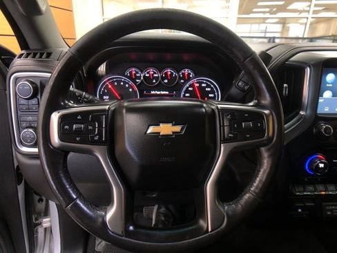 Used 2021 Chevrolet Silverado 1500 LT w/ Z71 Off-Road Package image 13