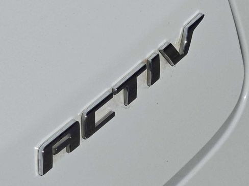 Certified 2022 Chevrolet TrailBlazer ACTIV w/ Sun and Liftgate Package image 12