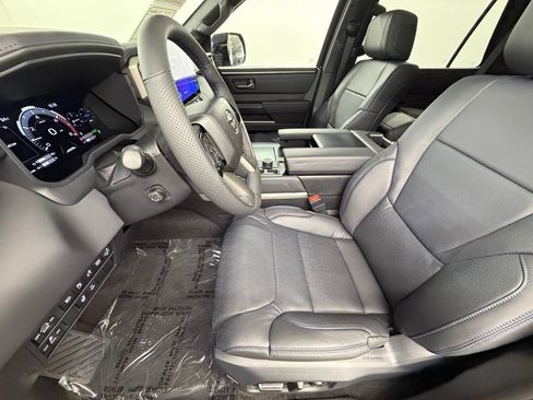 Certified 2026 Toyota Sequoia Platinum AWD/4WD image 23