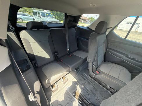 Used 2020 Chevrolet Traverse LT w/ LPO, Floor Liner Package AWD/4WD image 27