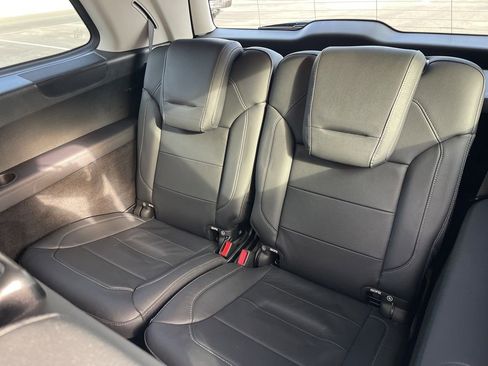 Certified 2018 Mercedes-Benz GLS 550 4MATIC image 24