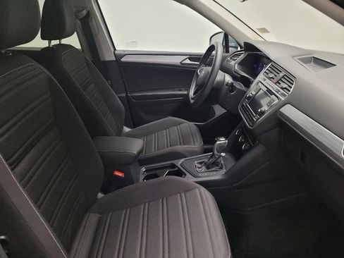 Used 2023 Volkswagen Tiguan S image 21