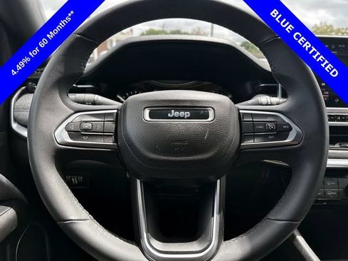 Used 2024 Jeep Compass Latitude AWD/4WD image 12