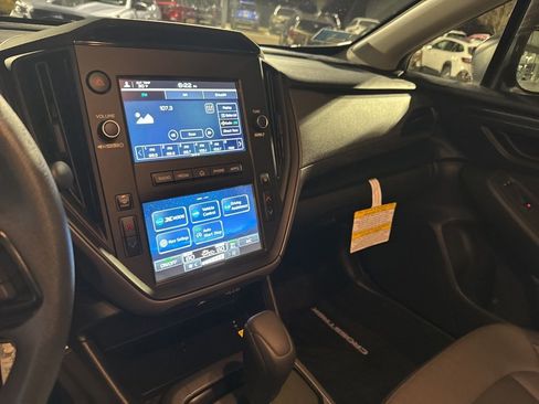 Used 2025 Subaru Crosstrek 2.0i image 13