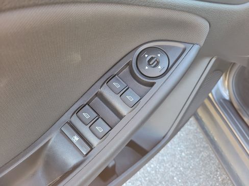Used 2016 Ford Focus SE image 20