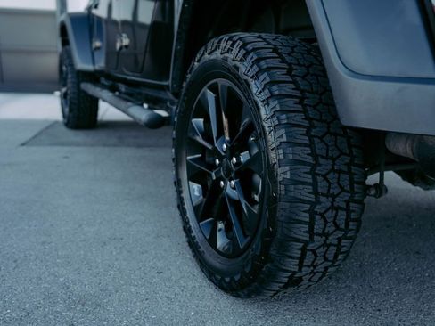 Used 2020 Jeep Gladiator Sport w/ Trailer Tow Package image 9