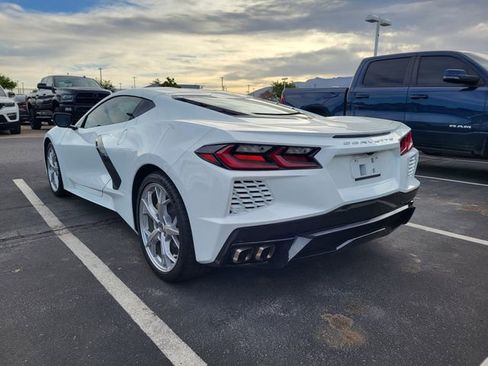 Used 2022 Chevrolet Corvette Stingray Coupe w/ Chrome Exterior Badge Package image 6