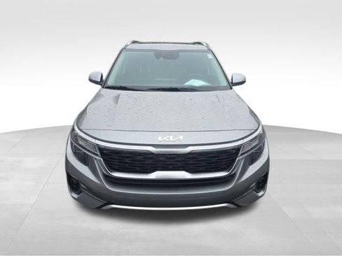 Used 2023 Kia Seltos EX AWD/4WD image 10
