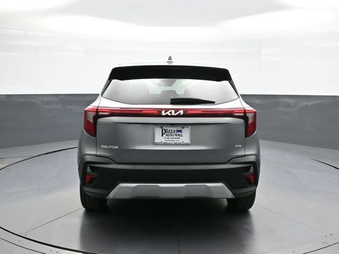 Certified 2024 Kia Seltos LX AWD/4WD image 7