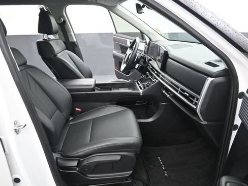 Used 2024 Hyundai Santa Fe XRT AWD/4WD image 16