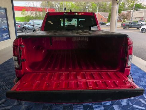 Used 2022 RAM 1500 Big Horn AWD/4WD image 4