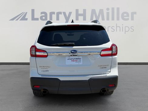 Used 2020 Subaru Ascent Limited w/ Technology Package AWD/4WD image 4