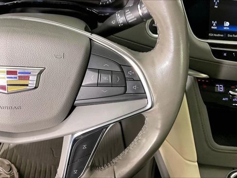 Used 2019 Cadillac XT5 Luxury image 29