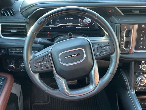 Used 2024 GMC Yukon Denali Ultimate image 15