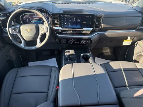 New 2026 Chevrolet Silverado 1500 LTZ w/ Z71 Off-Road Package image 23