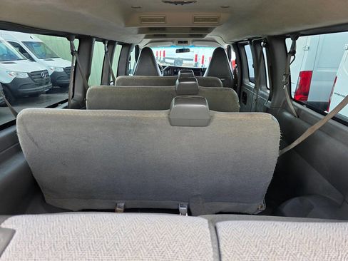 Used 2017 Chevrolet Express 3500 LT w/ LT Preferred Equipment Group image 16