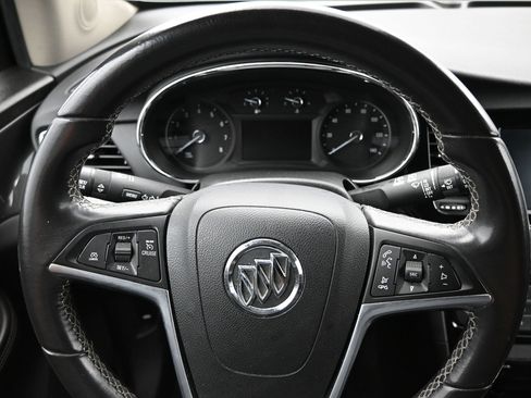 Used 2022 Buick Encore Preferred w/ Safety Package AWD/4WD image 7
