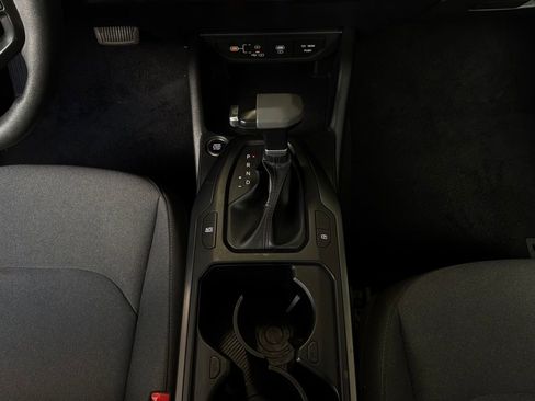 Used 2025 Kia K4 FWD image 14
