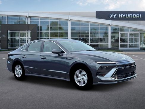 New 2026 Hyundai Sonata SE FWD image 11