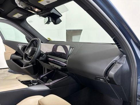 Used 2026 BMW X3 xDrive30i w/ Premium Package AWD/4WD image 21