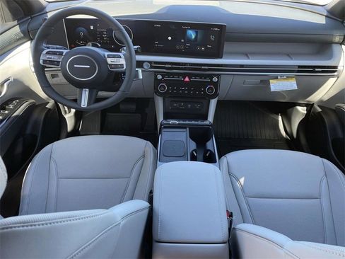 New 2026 Hyundai Tucson Limited image 18