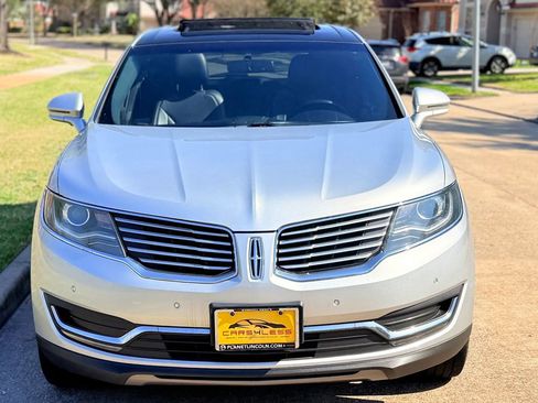 Used 2018 Lincoln MKX Reserve FWD image 3
