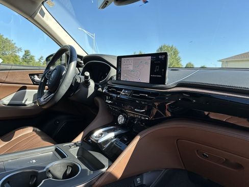 Used 2025 Acura MDX Advance Package image 26