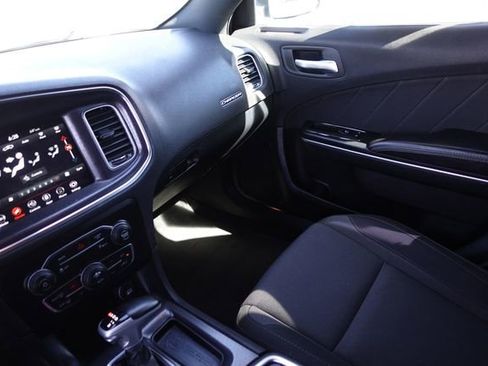 Used 2018 Dodge Charger SXT Plus image 22