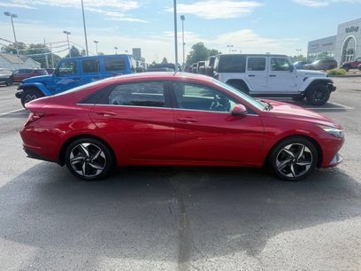Used 2023 Hyundai Elantra Limited
