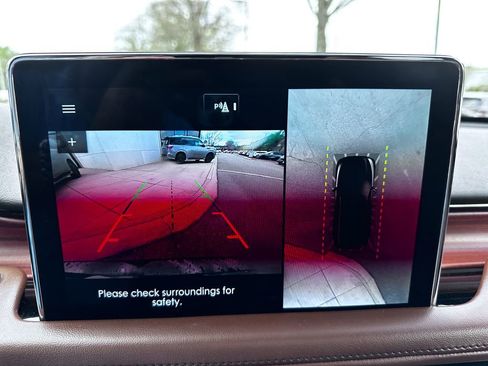 Used 2021 Lincoln Aviator Reserve w/ Equipment Group 202A image 10