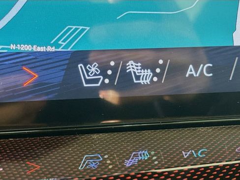 New 2026 Chevrolet Traverse RS image 23