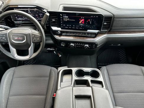 Certified 2024 GMC Sierra 1500 SLE image 14