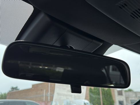 Used 2022 Lexus UX 200 w/ Accessory Package (Z1) FWD image 26